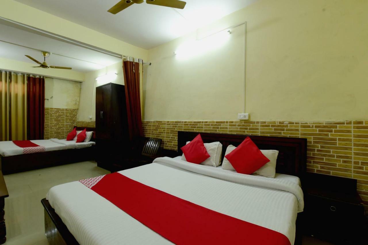 OYO 28027 Hotel Dhruv Mandi Exterior foto